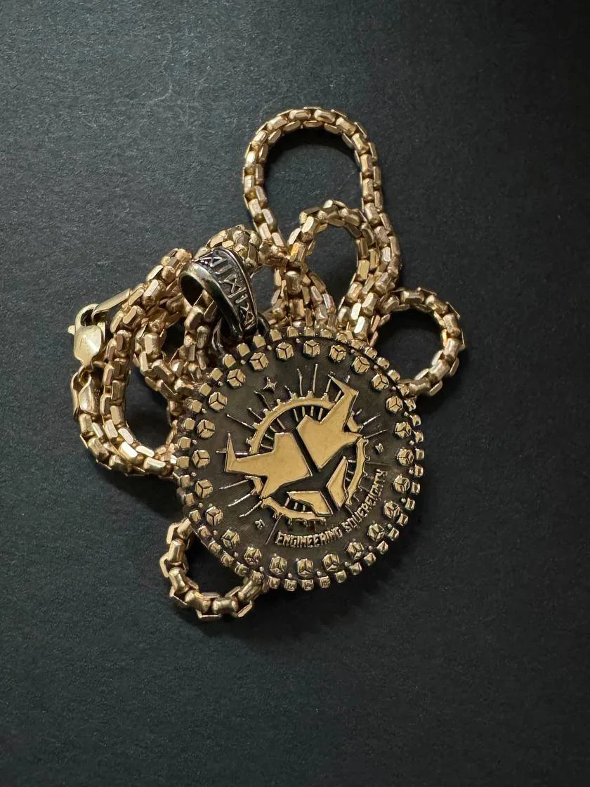 MADEX REGALIA: Bull 14k Gold